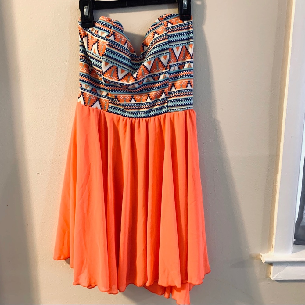 Style Rack Strapless Dress size Small